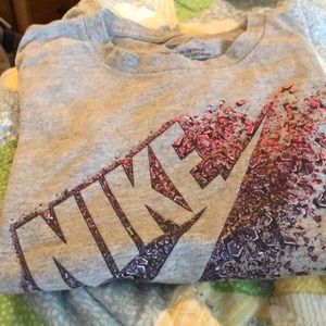 Nike shirt size 7